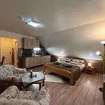 Holler Vendeghaz Bük